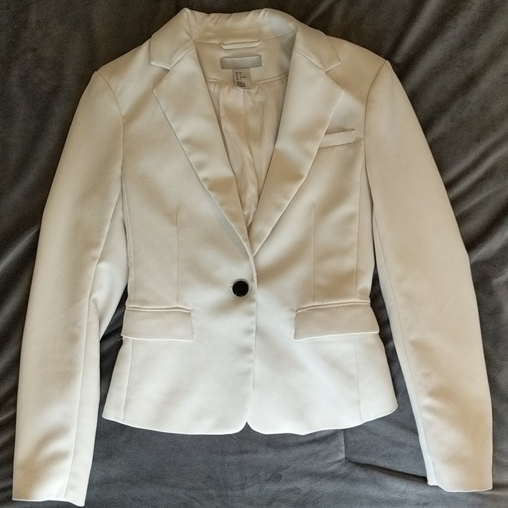 H &M White Blazer
